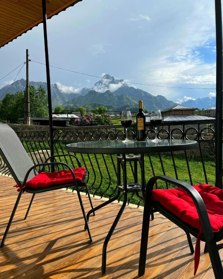 Cozy Hotel Kazbegi Exterior photo